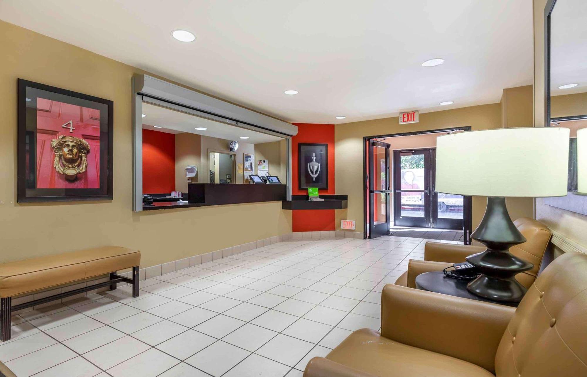 Extended Stay America Select Suites - Fayetteville - Springdale Bagian luar foto